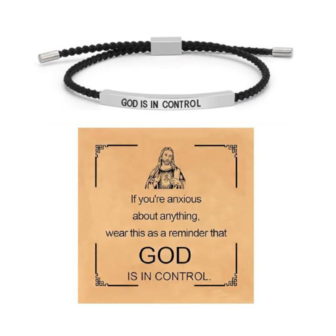 Armband mit einzigartigem Muster und Buchstaben