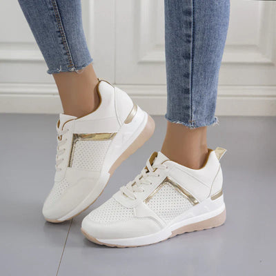 Pia – Schnürsneaker mit Keilsohle