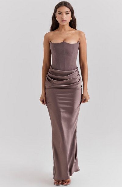 Hivarae – Drapiertes Korsett-Abendkleid