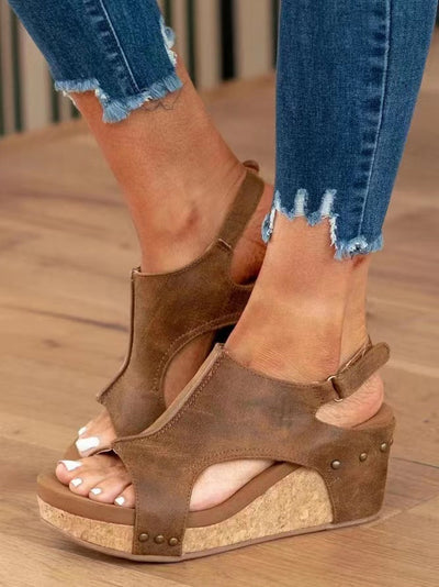 Greta – Keilsandalen mit Cut-Out-Design aus Kork