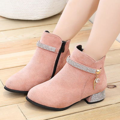 Teresia – Verzierte Stiefeletten