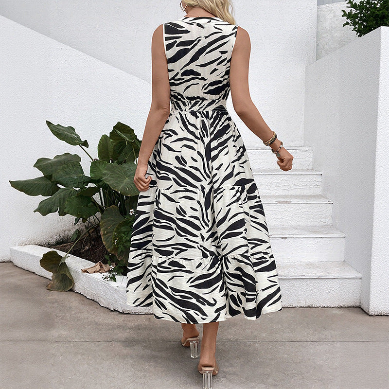 Benedikta – Ärmeloses Midikleid mit Print