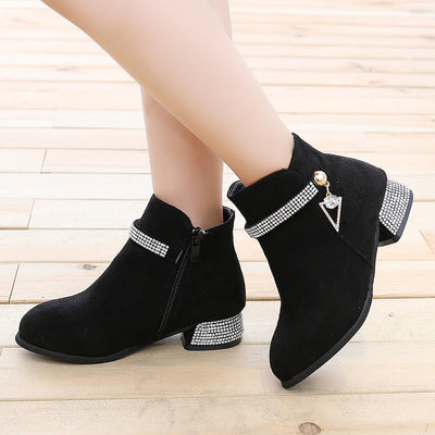 Teresia – Verzierte Stiefeletten