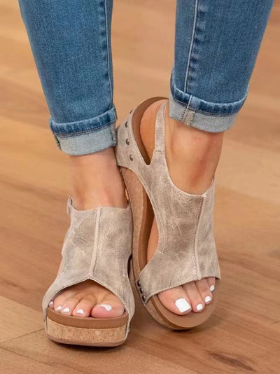 Greta – Keilsandalen mit Cut-Out-Design aus Kork