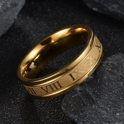 Moderner Ring mit römischen Ziffern