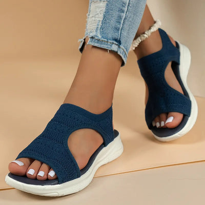 Pearleen – Offene sportliche Sandalen