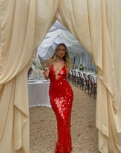 Hirena – Paillettenfigurbetontes Maxikleid
