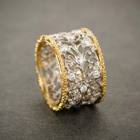Vintage-Zirkonia-Ring mit besonderen Details